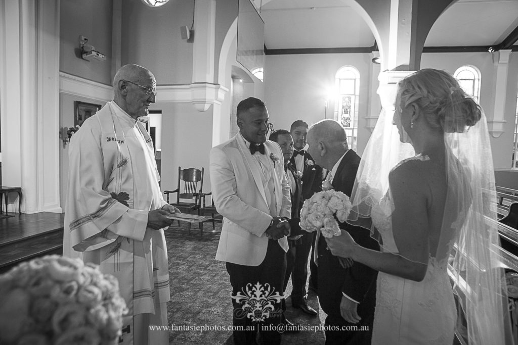 Wedding Photography at Mosman Blessed Sacrement | Fantasie Photography