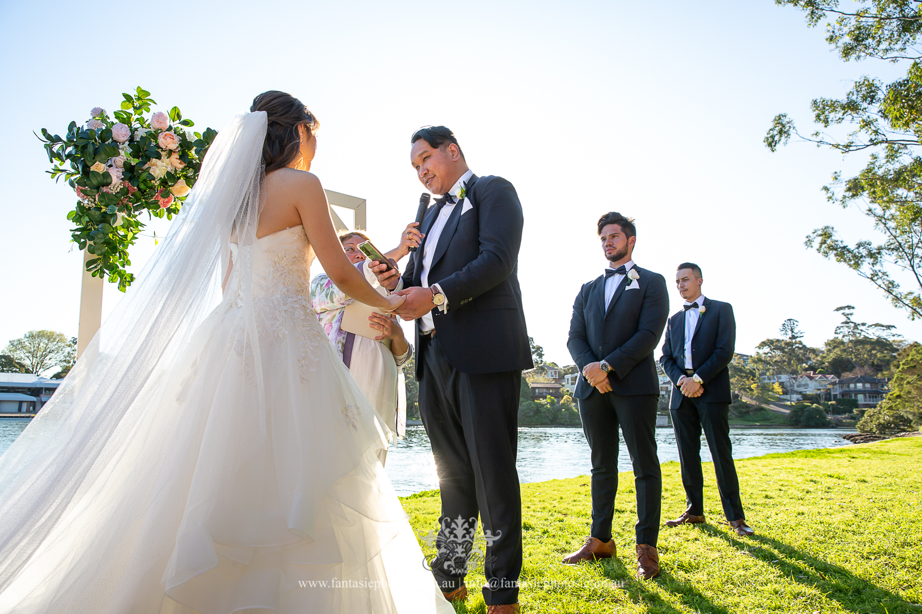 Wedding Photography Banjo Paterson Park and Restaurant | Fantasie Photography